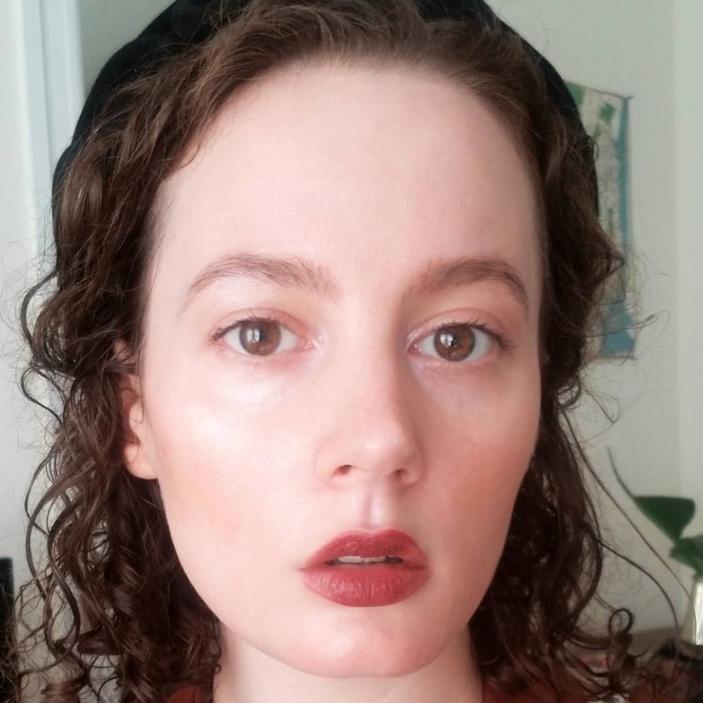 Meet your Posher, Madeline